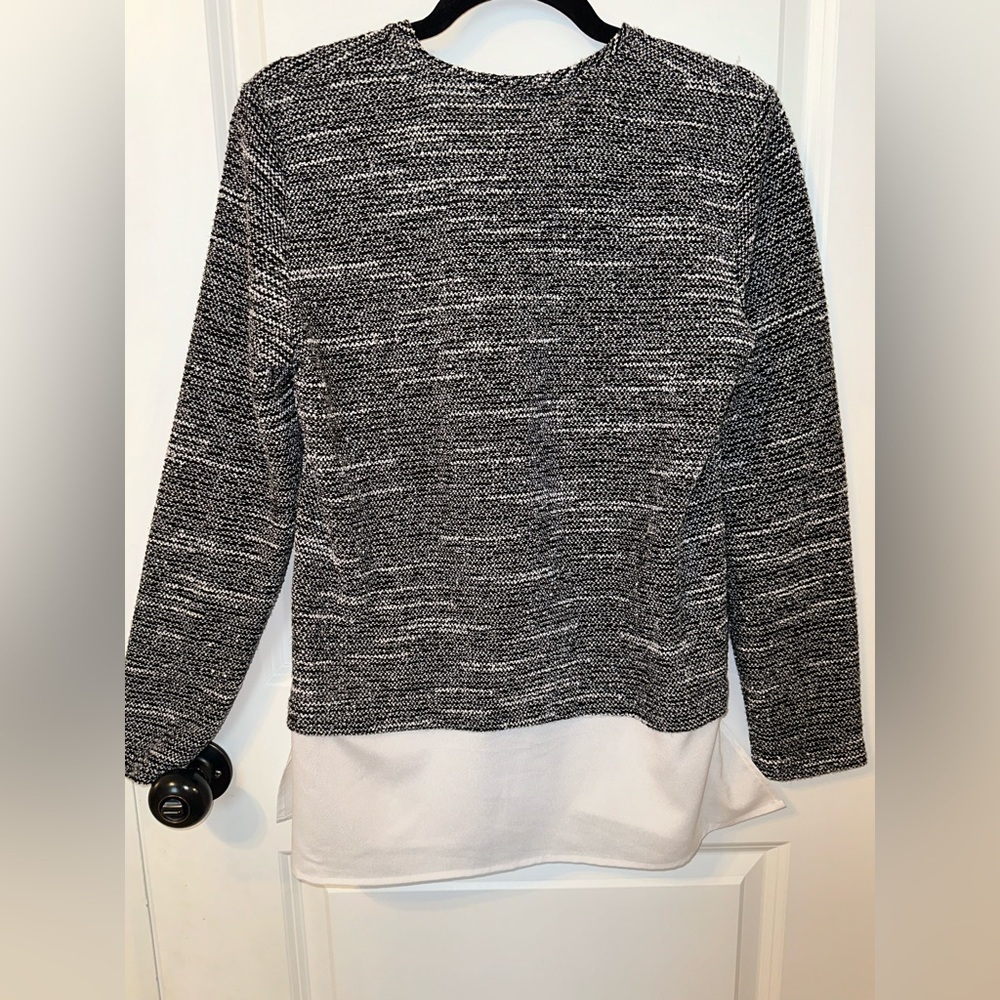 Calvin Klein Grey Knit Blouse - Picture 9 of 10